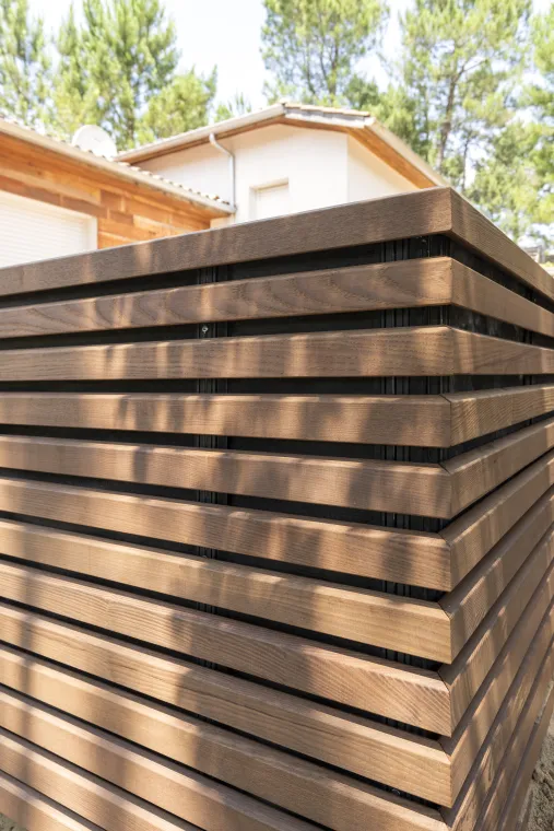 Bardage en bois à Seignosse : les tendances 2025 pour un extérieur moderne et écoresponsable, Hossegor, WOOD SOLUTION