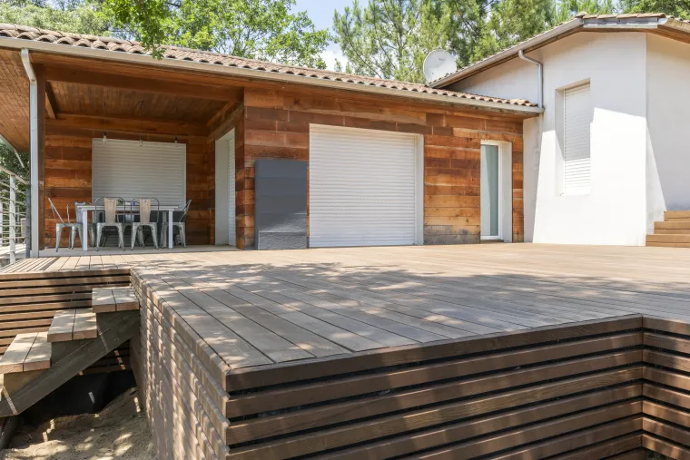 Le bois durable : un choix esthétique et responsable pour vos aménagements extérieurs à Seignosse, Hossegor, WOOD SOLUTION
